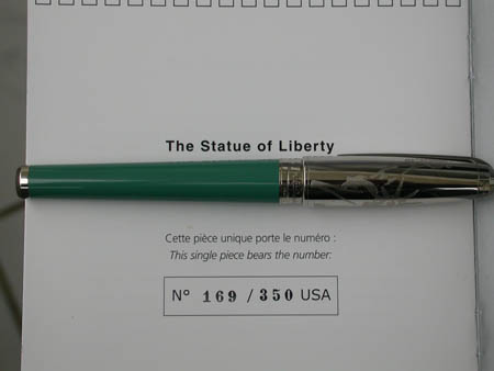 Statue of Liberty — S.T. Dupont